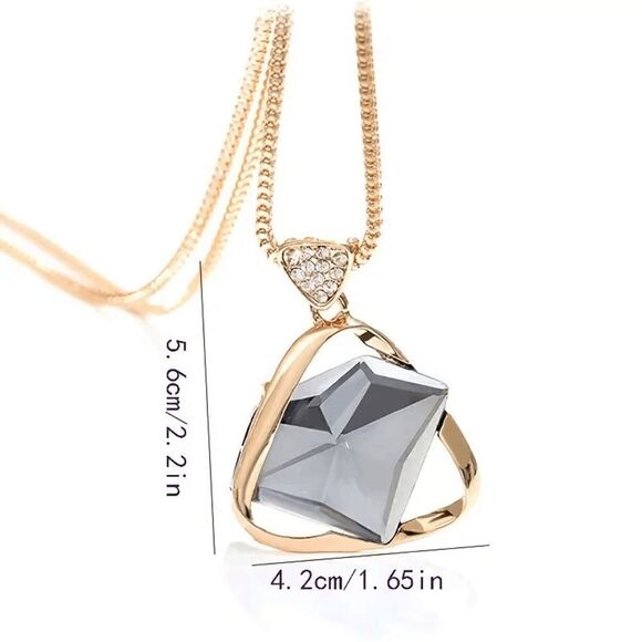 Crystal Diamond Gold Sweater Geometric Pendant Necklace - Picture 3 of 3